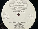 chicago house 12” FINGERS INC. Mystery of Love HEAR OG D.J. International 1986