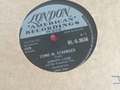 JOHNNY CASH : GUESS THINGS HAPPEN THAT WAY / COME IN STRANGER.  UK. 78.rpm 1958