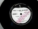 PAUL and LINDA McCARTNEY 7 Inch 45 Come en Casa  1971 Apple argentina promo
