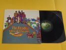 THE BEATLES YELLOW SUBMARINE 1/1 1st PRESS STEREO Red Lines Great COVER & AUDIO