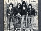 Ramones RAMONES 1st Album early press. VG+ / SIRE SASD 7520