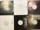 8 x vinyl records 12