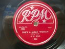 B.B. KING - R&B 78rpm - RPM #330 - SHE'S A MEAN WOMAN / HARD WORKIN' WOMAN - E