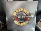 BRAND NEW LIMITED EDITION GUNS N ROSES GREATEST HITS DOUBLE GOLD SPLATTER VINYL
