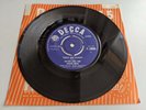 Peter & The Headlines - Tears & Kisses / I've Got My Reasons - Decca 7