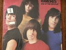 Vintage RAMONES END OF THE CENTURY Vinyl Record LP SRK 6077 NM/M-