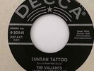 Rockabilly 45 THE VALIANTS Suntan Tattoo/Boppin' On The Beach Decca HEAR