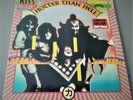 KISS -HOTTER THAN HELL EDITION RED VINYL + POSTER