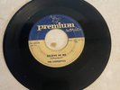 Vintage 45 RPM record doo wop the copesetics #409 on premium records clean...