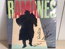 RAMONES Pleasant Dreams LP Vinyl SIGNED BY FOUR Autograph Joey/Johnny/Dee/Richie