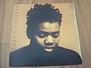 TRACY CHAPMAN 
