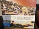 LED ZEPPELIN - HOUSES OF THE HOLY - DOUBLE VINYL LP - RE-MASTER *NEW & SEALED*