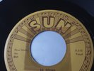 RAY SMITH SO YOUNG / RIGHT BEHIND YOU BABY SUN 298 US ORIGINAL 1958