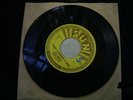 Elvis first Number One Hit auf der seltensten Sun Pressung Delta Monarch 5498/99