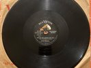 78RPM Elvis Presley Wear my ring around your neck /flipside RCA Victor 20-7240