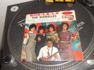POP  7 The Shirelles – Sha-La-La 	Disques Vogue – EPL 8223,
