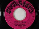 Northern Soul 45 - Mac and Barb and the Gamuts - Hold Me Tighter - Pyramid