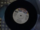 KISS ROCKET RIDE 1977 HONG KONG UK 7  inch  VINYL SINGLE EX