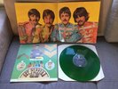 1 VINYLE THE BEATLES SGT PEPPERS DC1 GREEN COLORED. 1978 FRANCE LP EXCLENT ETAT