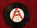 SUE & SUNSHINE:A Little Love-If You See Me Crying-U.K.7