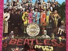 THE BEATLES-SGT PEPPERS LONELY HEARTS CLUB BAND VINYL ALBUM