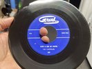 Doo Wop The Castelles Grand 109 Has Edge Crack But Plays well After the Crack.