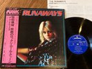 THE RUNAWAYS - S/T  - TOP 1st 1976 JAPAN 12
