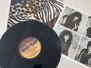 Kiss - Animalize First Press LP Vinyl Record - 822 495-1  VG+/VG+