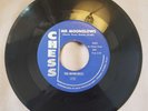 45 RPM THE INVINCIBLES/MR. MOONGLOWS/SWAYBACK    VG++