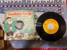 BURL IVES GRANDFATHER KRINGLE AND THE TWELVE DAYS OF CHRISTMAS  45 RPM WITH PICT