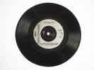 THE BEATLES SGT. PEPPER'S INJECTION MOULDED LABELS RARE UK 1991 7