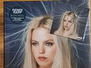 RENEE RAPP - SNOW ANGEL - EXCLUSIVE BLUE VINYL -  SEALED  - SIGNED
