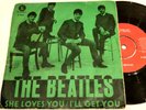 Very rare The Beatles single She Loves You Parlophone Red 1st  Sweden VG+/VG+