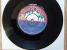 KISS -ROCK AND ROLL ALL NITE/ANYTHING FOR MY BABY- RARE UK 7” SINGLE 1975 CBX510