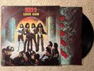 KISS Love Gun 1977 Casablanca Records Vinyl LP Plaster caster