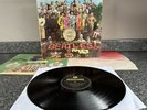 LP THE BEATLES SGT PEPPERS LONELY HEARTS CLUB BAND UK 1ST PRESS STEREO PCS 7027