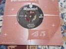 BILL HALEY AND HIS COMETS RIP IT UP   CLASSIC 45 RARE 1956