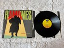 THE RAMONES PLEASANT DREAMS ORIGINAL SIRE (SRK3571) VINYL LP