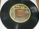 SKIN, FLESH & BONES - THIRD WORLD PEOPLE / VERSION 1975 ROOTS,REGGAE 7'' VG mp3