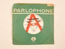 THE HOLLIES - BUS STOP / DON'T RUN AND HIDE 1966 UK PROMO VINYL 7
