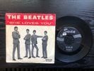 Beatles SHE LOVES YOU 1964 Swan 45 rpm single + Pic sleeve VG/VG+ .02C