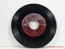 LITTLE WALTER -(45)- WHO / IT AIN'T RIGHT - CHECKER RECORDS - 833 - 1956