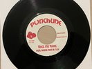 Kelis, Beenie Man & T.O.K. / The Fugees ‎– Trick Me Twice / Fiesta-La 7” RARE ️