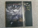 Vinyl 12