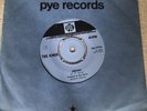 The Kinks Drivin 7” Single