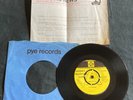 THE KINKS - Victoria - Mr Churchill Says - PROMO DEMO - PYE + NOTE - 1969 - UK