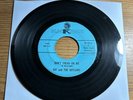 TEXAS GARAGE 45 KIT AND THE OUTLAWS MIDNIGHT HOUR / DON'T TREAD ON ME NICE VG+
