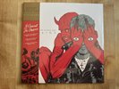 QUEENS OF THE STONE AGE - VILLAINS 2X WHITE VINYL LP  (NEW/SEALED) + Poster