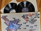 PINK FLOYD – UK 1979 Gatefold Double-LP+Lyric Inners: The Wall. Harvest SHDW 411