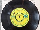 Caribbean Moon..kevin Ayers 7